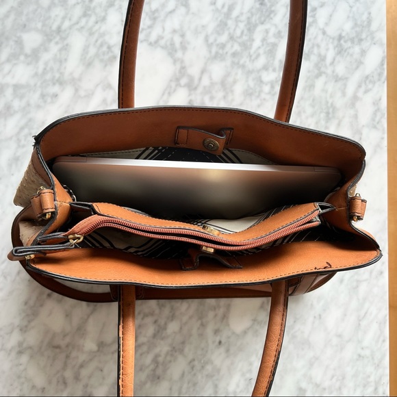 London Fog Shoulder Work Laptop Bag - Picture 13 of 13